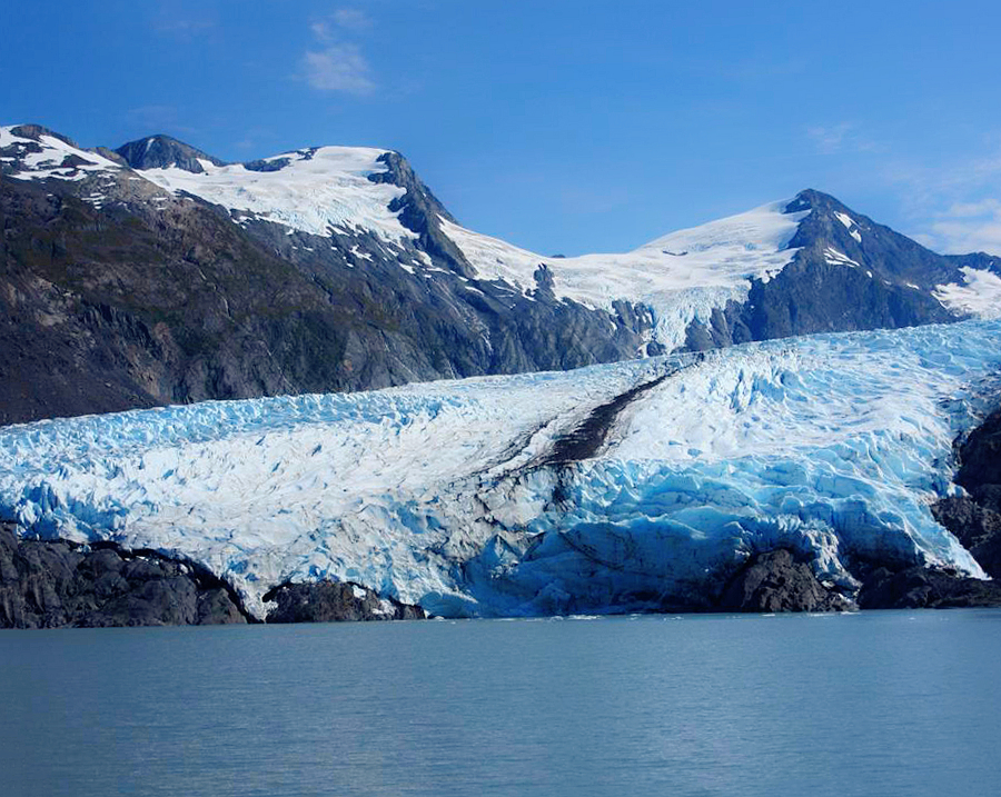 ../Images/LIAO,SHU-CHEN.Alaska.Portage Glacier (12).jpg